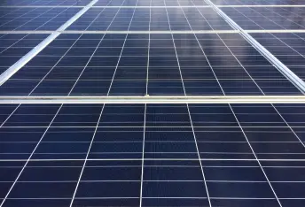 太陽光パネル清掃